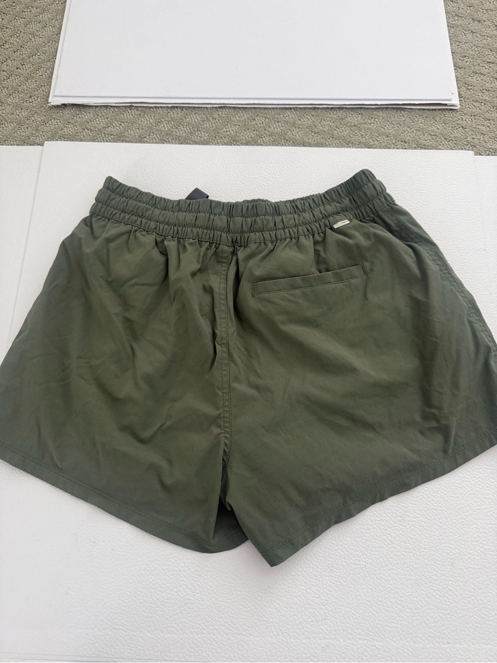 Vuori Olive Green Drawstring Athletic Shorts with Zip Pockets - Picture 3 of 3